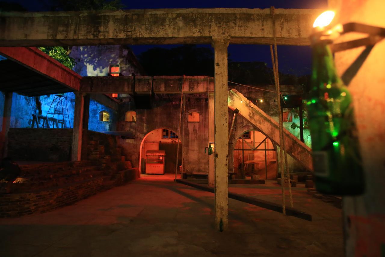 Hotel Bat & Arrow Padang  Exterior foto