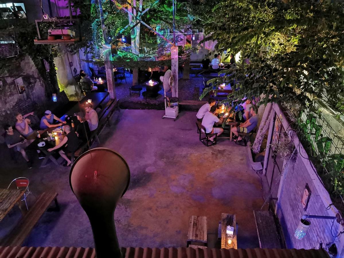 Hotel Bat & Arrow Padang  Exterior foto